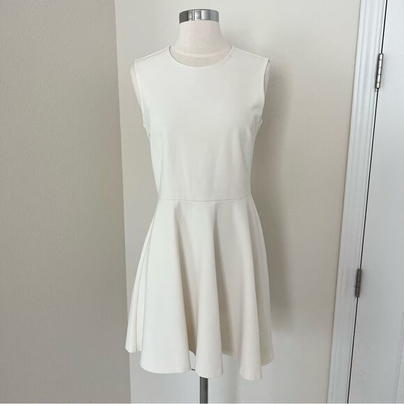 DVF Diane Von Furstenberg Jeannie Dress 8 - Picture 1 of 6